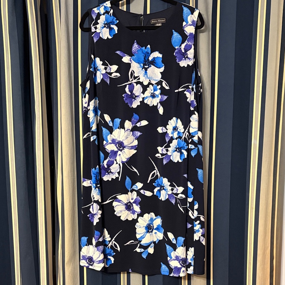 Jessica Howard size 18W sleeveless dress, navy with flowers